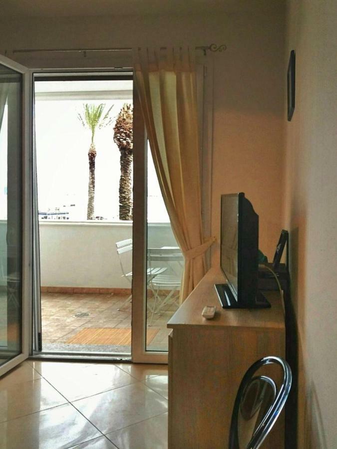 Apartmán Casa Graziella SantʼAntìoco Exteriér fotografie
