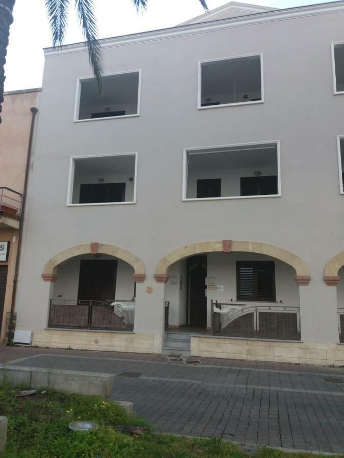Apartmán Casa Graziella SantʼAntìoco Exteriér fotografie