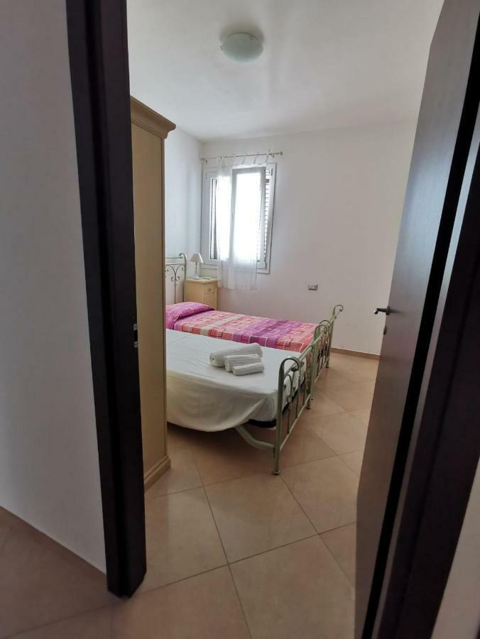 Apartmán Casa Graziella SantʼAntìoco Exteriér fotografie