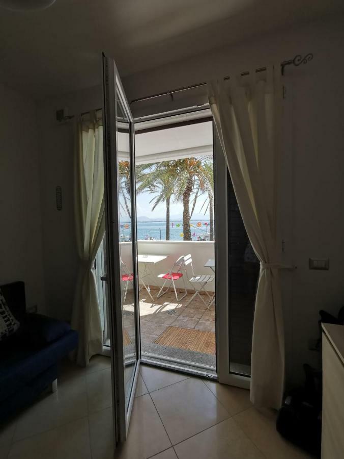 Apartmán Casa Graziella SantʼAntìoco Exteriér fotografie